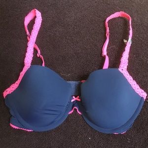 NWT!  Aerie Blakely bra 32D